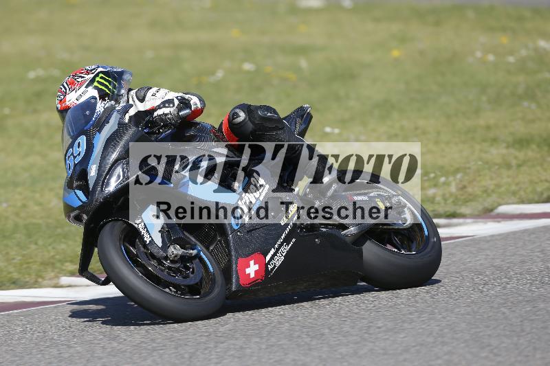 /10 20.04.2026  Pluess Moto Sport ADR/Freies Fahren/69